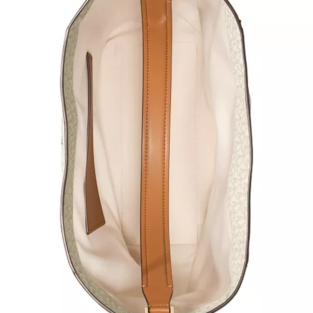Michael Kors Cream and Tan Hobo Bag - Picture 3 of 10